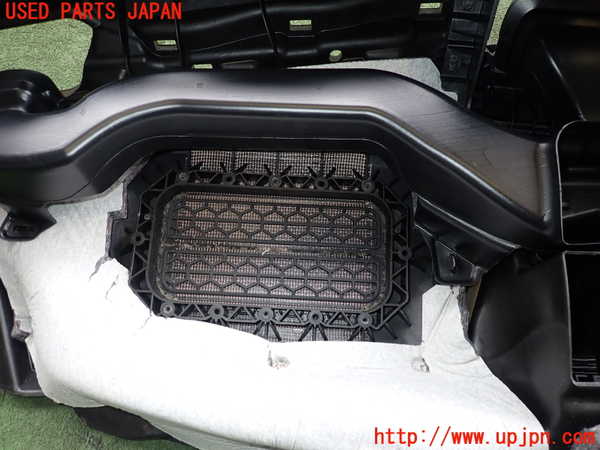 2UPJ-19877505]BMW X1 F48(JG15)ダッシュボード 中古 Xシリーズ_m0005.jpg