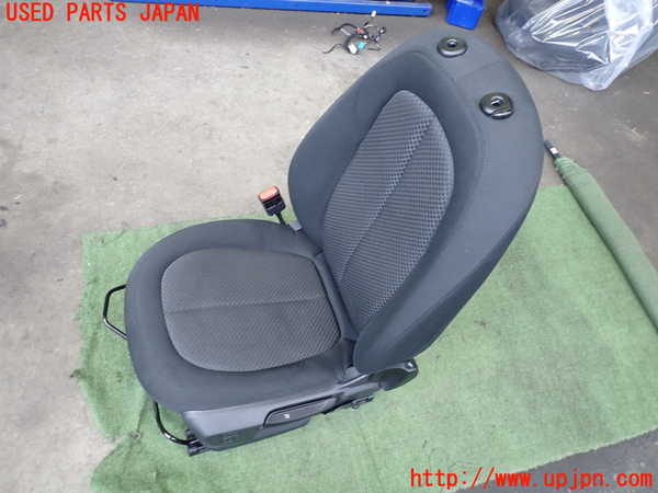 2UPJ-19877065]BMW X1 F48(JG15)助手席シート 中古 Xシリーズ_m0001.jpg