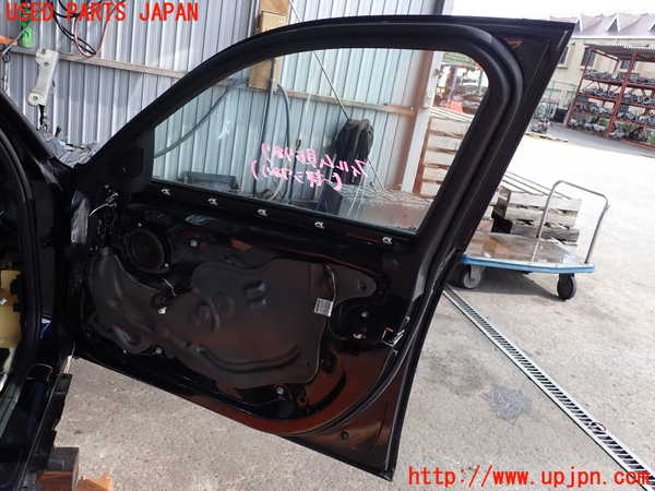 5UPJ-19901230]BMW 320d(8C20)(F30)(LCI)右前ドア (43R-001735 M540) 中古_m0005.jpg