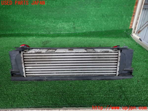 2UPJ-19902451]BMW 320d(8C20)(F30)(LCI)インタークーラー1 中古_m0001.jpg