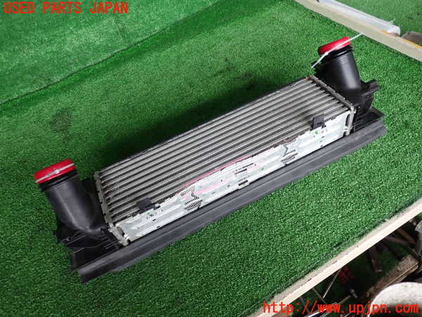 2UPJ-19902451]BMW 320d(8C20)(F30)(LCI)インタークーラー1 中古_m0002.jpg