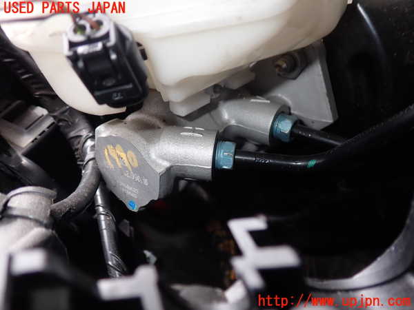 5UPJ-19904050]BMW 320d(8C20)(F30)(LCI)ブレーキマスターシリンダー 中古_m0002.jpg