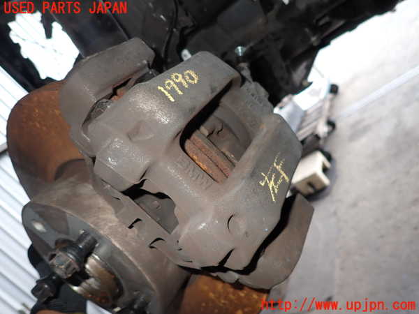 5UPJ-19904085]BMW 320d(8C20)(F30)(LCI)左フロントキャリパー 中古_m0001.jpg
