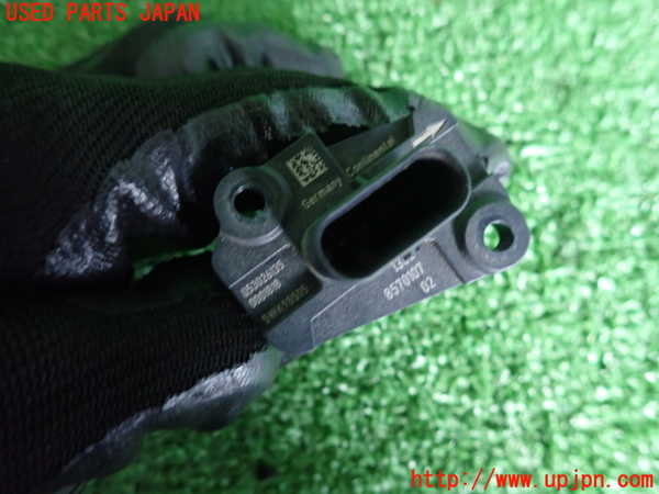 5UPJ-19906320]BMW 320d(8C20)(F30)(LCI)エアマスセンサー エアフロメーター 中古_m0003.jpg