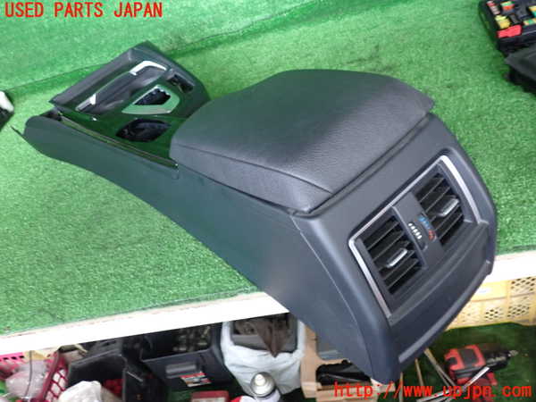 5UPJ-19907540]BMW 320d(8C20)(F30)(LCI)センターコンソール 中古_m0001.jpg