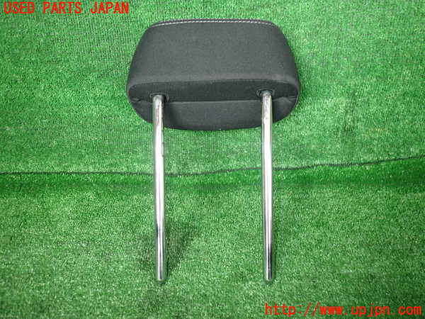 5UPJ-19907180]BMW 320d(8C20)(F30)(LCI)左2列目ヘッドレスト 中古_m0002.jpg