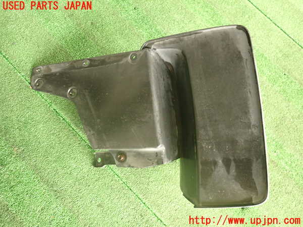 5UPJ-19911456]ランクル100系(UZJ100W)左リアマッドガード(泥除け) 中古_m0002.jpg