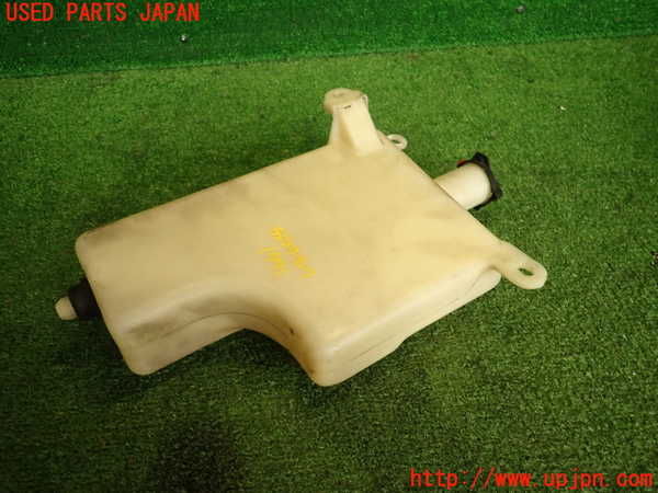 2UPJ-19912410]ランクル100系(UZJ100W)ラジエータータンク 中古_m0001.jpg
