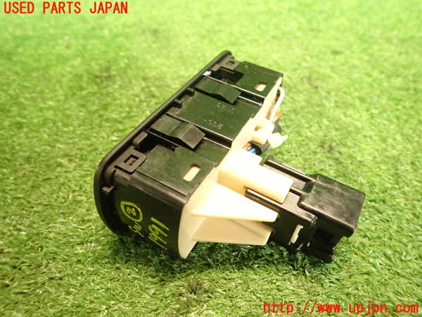 5UPJ-19916307]ランクル100系(UZJ100W)スイッチ2（AHC ハイトコントロール） 中古_m0002.jpg