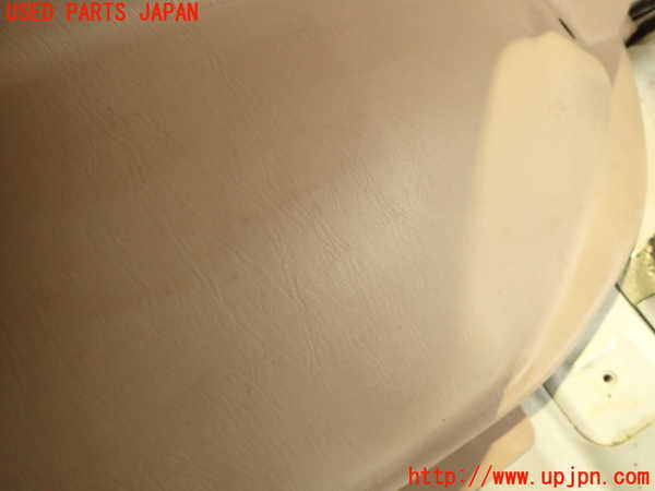 5UPJ-19917680]ランクル100系(UZJ100W)左リアピラートリム 中古_m0004.jpg