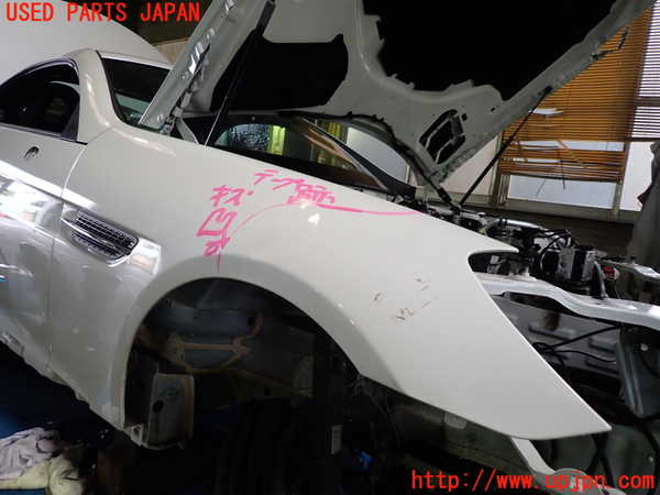 5UPJ-19921080]ベンツ SLC200 R172(172434)右前フェンダー 中古_m0003.jpg
