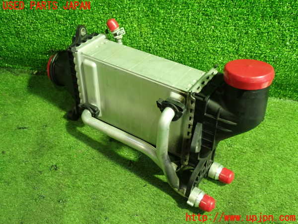5UPJ-19922451]ベンツ SLC200 R172(172434)インタークーラー1 中古_m0003.jpg