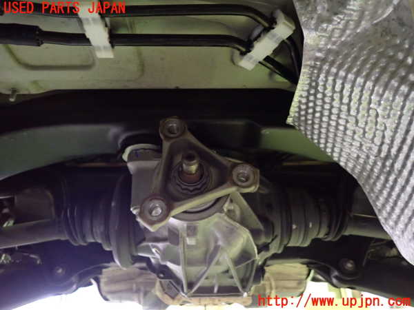 5UPJ-19924355]ベンツ SLC200 R172(172434)リアデフ 中古_m0003.jpg