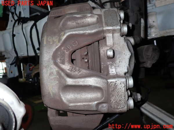 5UPJ-19924085]ベンツ SLC200 R172(172434)左フロントキャリパー 中古_m0001.jpg