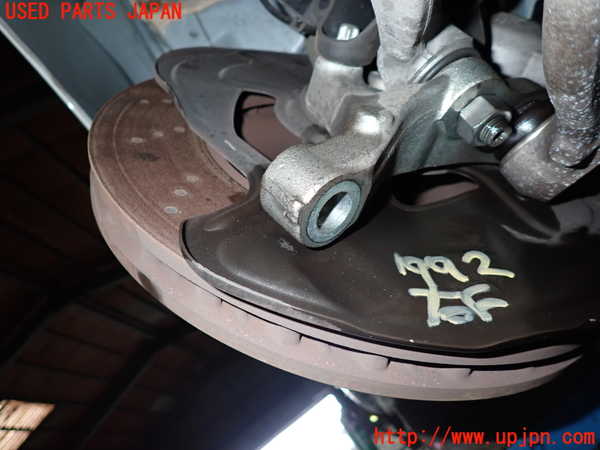 5UPJ-19924290]ベンツ SLC200 R172(172434)右フロントナックルハブ 中古_m0002.jpg