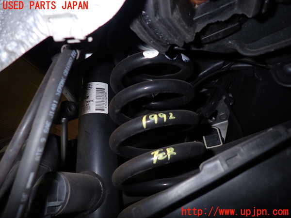 5UPJ-19925105]ベンツ SLC200 R172(172434)左リアスプリング 中古_m0001.jpg