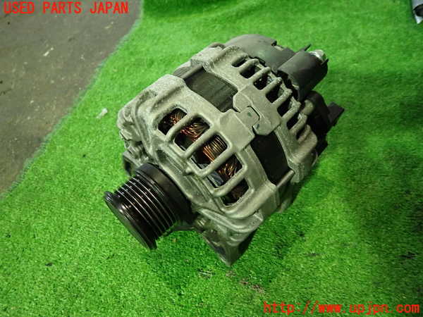 5UPJ-19926015]ベンツ SLC200 R172(172434)オルタネーター(ダイナモ) 中古_m0001.jpg