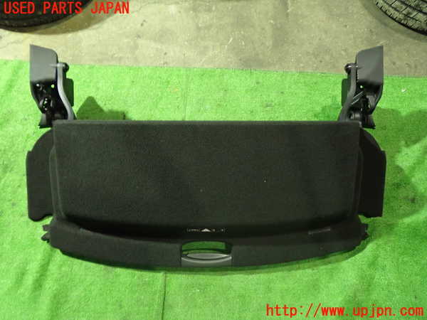 5UPJ-19927761]ベンツ SLC200 R172(172434)トノカバー1 中古_m0001.jpg