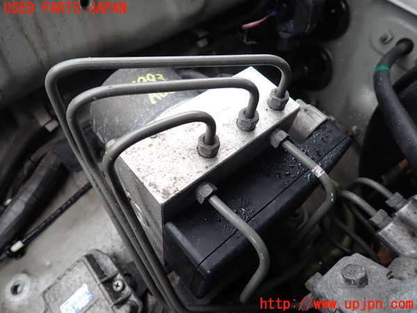 5UPJ-19934040]ハイラックスサーフ(RZN185W)ABSアクチュエーター 中古_m0001.jpg
