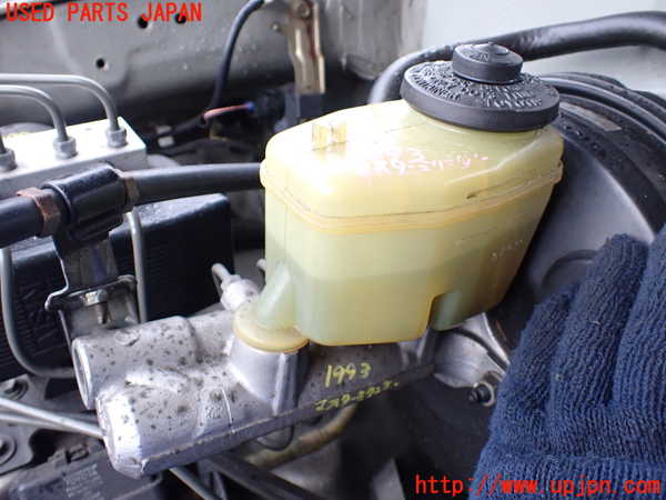 5UPJ-19934050]ハイラックスサーフ(RZN185W)ブレーキマスターシリンダー 中古_m0001.jpg