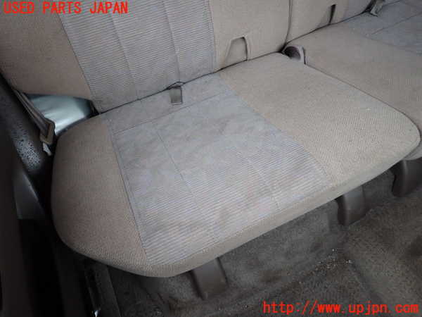 5UPJ-19937145]ハイラックスサーフ(RZN185W)右2列目シート 中古_m0003.jpg