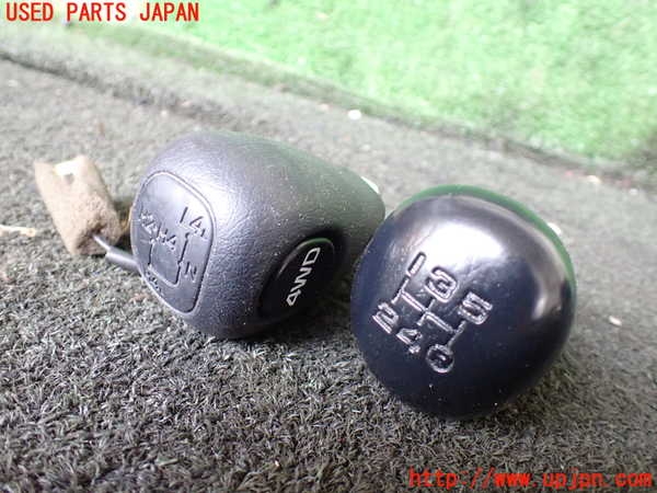 5UPJ-19937570]ハイラックスサーフ(RZN185W)シフトノブ 中古_m0001.jpg