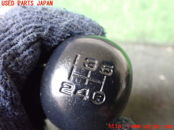 5UPJ-19937570]ハイラックスサーフ(RZN185W)シフトノブ 中古_m0003.jpg