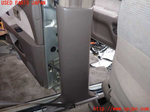 5UPJ-19937670]ハイラックスサーフ(RZN185W)左センターピラートリム 中古_m0001.jpg