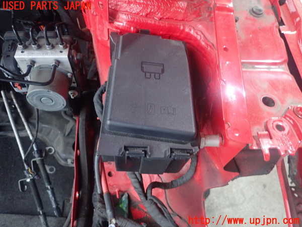 5UPJ-19956741]アウディ・S1 スポーツバック(8XCWZF)ヒューズボックス1 中古_m0001.jpg