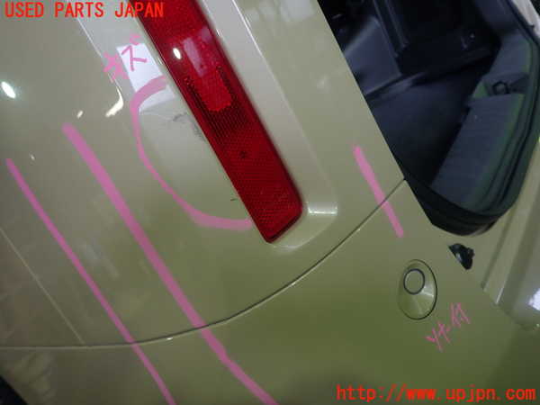 5UPJ-19961610]セレナ e-POWER(GC28)リアバンパー 中古_m0004.jpg
