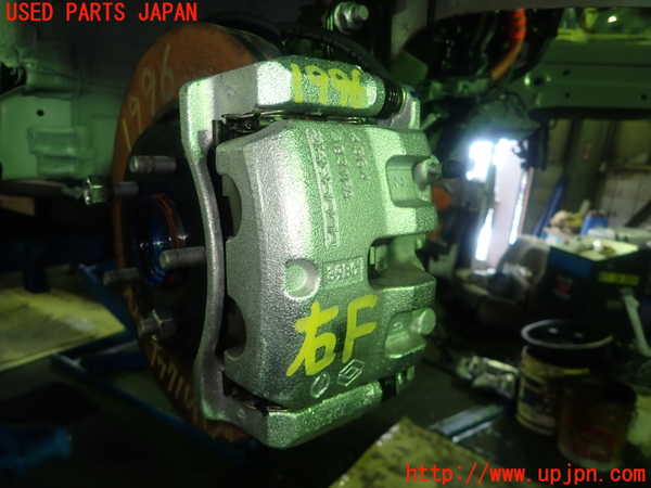 5UPJ-19964080]セレナ e-POWER(GC28)右フロントキャリパー 中古_m0001.jpg