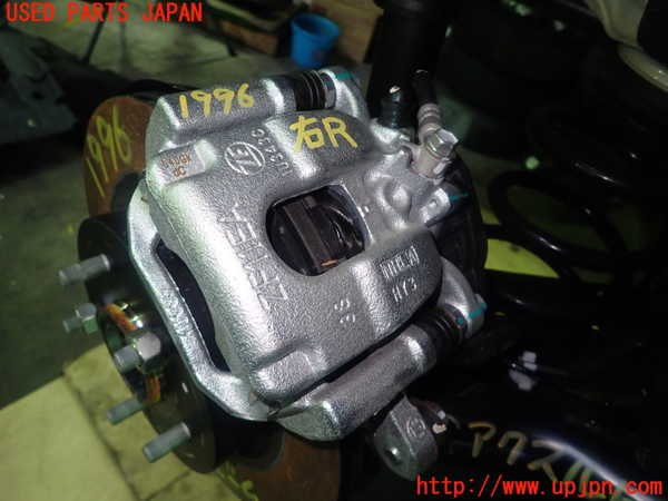 5UPJ-19964090]セレナ e-POWER(GC28)右リアキャリパー 中古_m0001.jpg