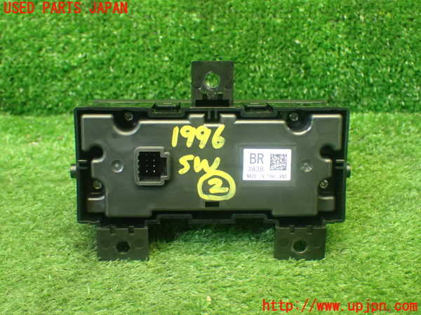 5UPJ-19966307]セレナ e-POWER(GC28)スイッチ2 (VOL) 中古_m0003.jpg