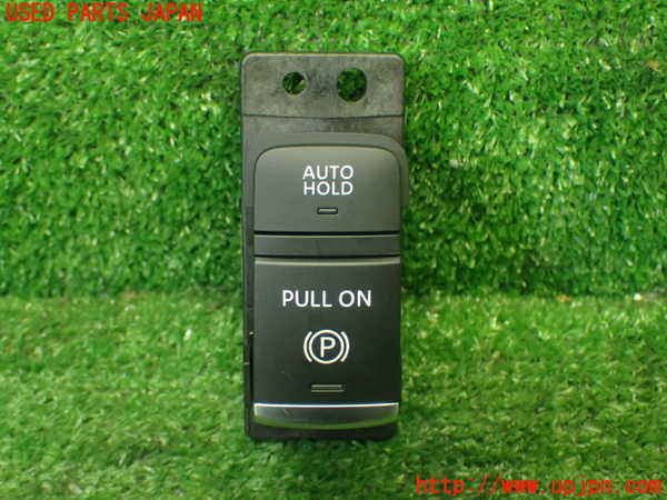5UPJ-19966308]セレナ e-POWER(GC28)スイッチ3 (パーキングブレーキ) 中古_m0001.jpg
