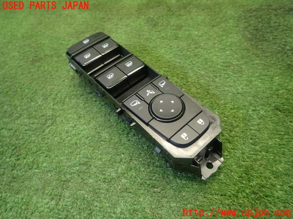 5UPJ-19966240]セレナ e-POWER(GC28)右前パワーウィンドウスイッチ 中古_m0002.jpg