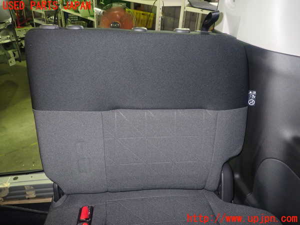 5UPJ-19967265]セレナ e-POWER(GC28)左3列目シート 中古_m0003.jpg