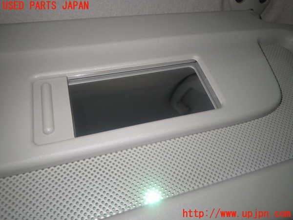 5UPJ-19967625]セレナ e-POWER(GC28)室内サンバイザー右側 中古_m0003.jpg
