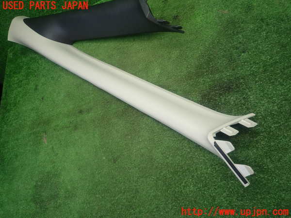 5UPJ-19967655]セレナ e-POWER(GC28)右フロントピラートリム 中古_m0003.jpg