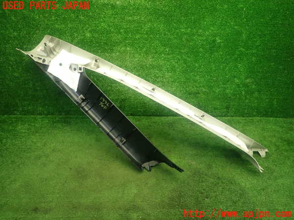 5UPJ-19967655]セレナ e-POWER(GC28)右フロントピラートリム 中古_m0004.jpg
