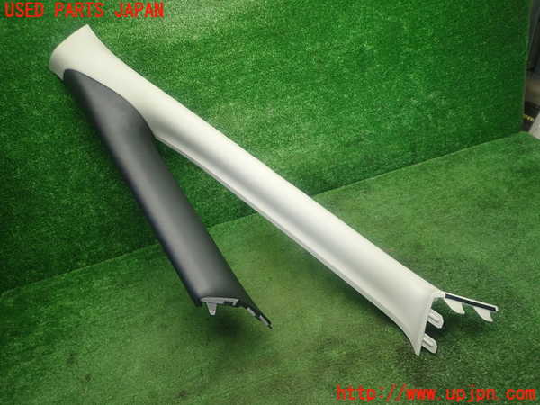 5UPJ-19967660]セレナ e-POWER(GC28)左フロントピラートリム 中古_m0001.jpg