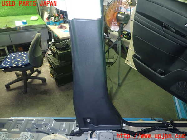 5UPJ-19967670]セレナ e-POWER(GC28)左センターピラートリム 中古_m0003.jpg