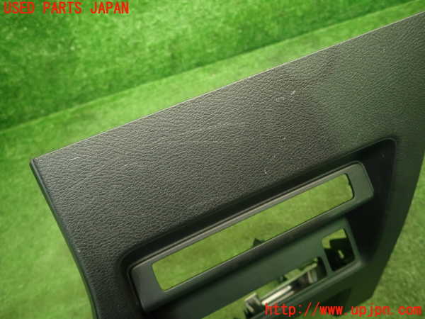 5UPJ-19967691]セレナ e-POWER(GC28)内装トリム類1 中古_m0002.jpg
