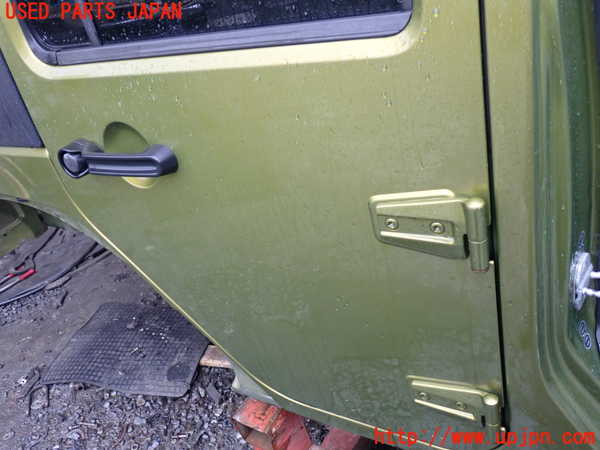 5UPJ-19971290]ジープラングラー アンリミテッド(JK38L)右後ドア M513 中古_m0002.jpg