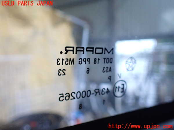 1UPJ-19971382]ジープラングラー アンリミテッド(JK38L)左クォーターガラス M513 中古_m0002.jpg
