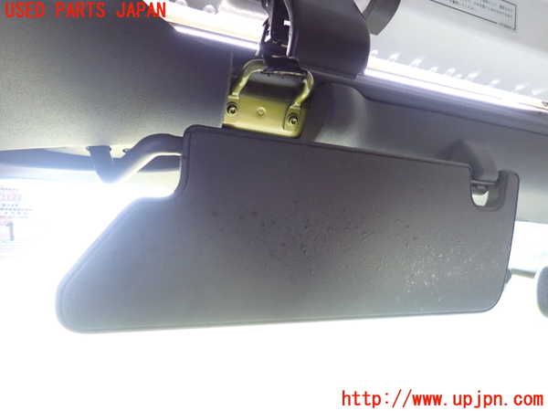 5UPJ-19977630]ジープラングラー アンリミテッド(JK38L)室内サンバイザー左側 中古_m0002.jpg