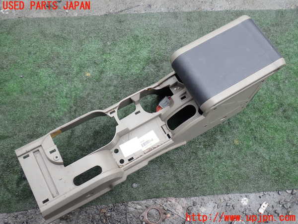 5UPJ-19977540]ジープラングラー アンリミテッド(JK38L)センターコンソール 中古_m0001.jpg
