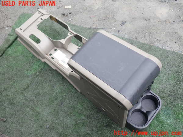 5UPJ-19977540]ジープラングラー アンリミテッド(JK38L)センターコンソール 中古_m0003.jpg