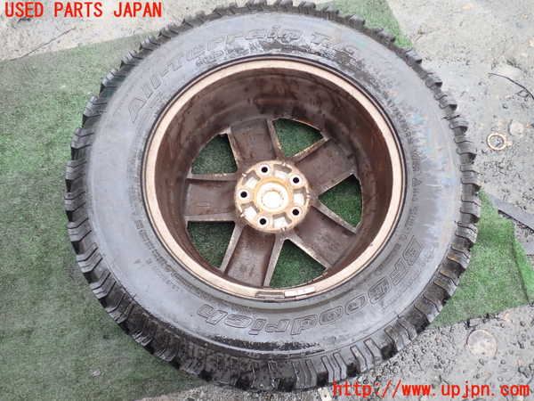 1UPJ-19979043]ジープラングラー アンリミテッド(JK38L)タイヤ　ホイール　1本③ LT265/65R18 中古_m0003.jpg