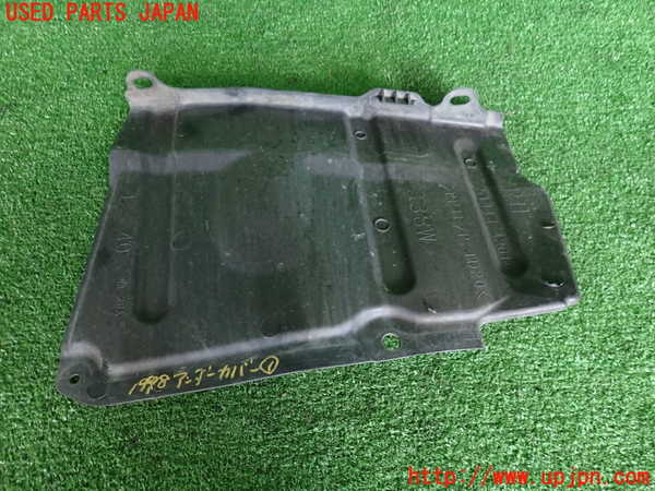 2UPJ-19981721]ハリアー(ZSU60W)アンダーカバー1 中古_m0001.jpg