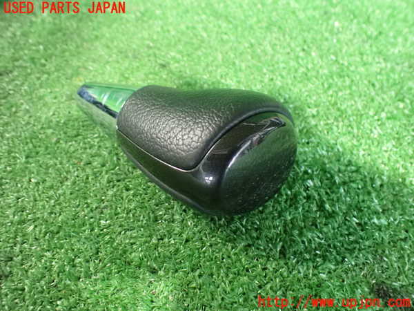 2UPJ-19987570]ハリアー(ZSU60W)シフトノブ 中古_m0001.jpg